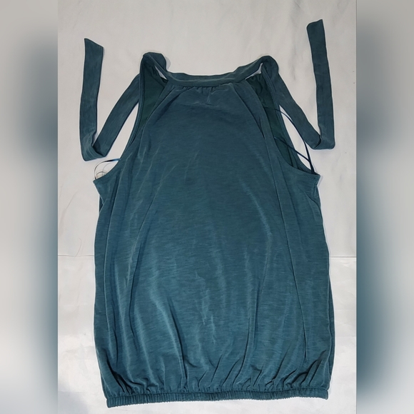 NWT - GREEN ENVOLPE LOS ANGELES WOMENS TOP SIZE SMALL - Picture 1 of 4